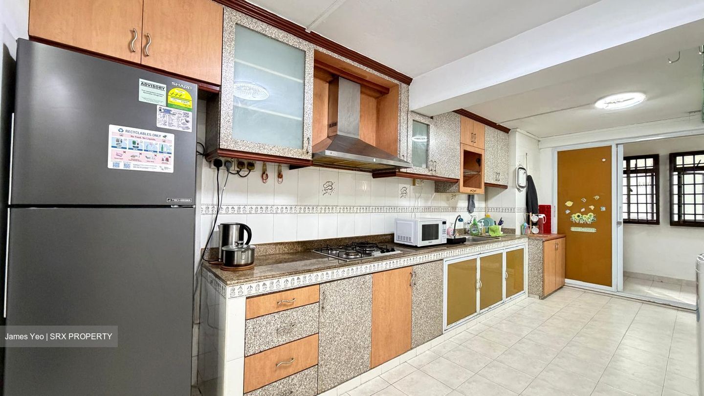 Blk 154 Meiling Heights (Queenstown), HDB 3 Rooms #568148661